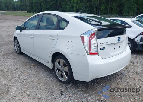 2013 Toyota Prius Three Se z USA, uszkodzony, nr VIN JTDKN3DU4D5603745